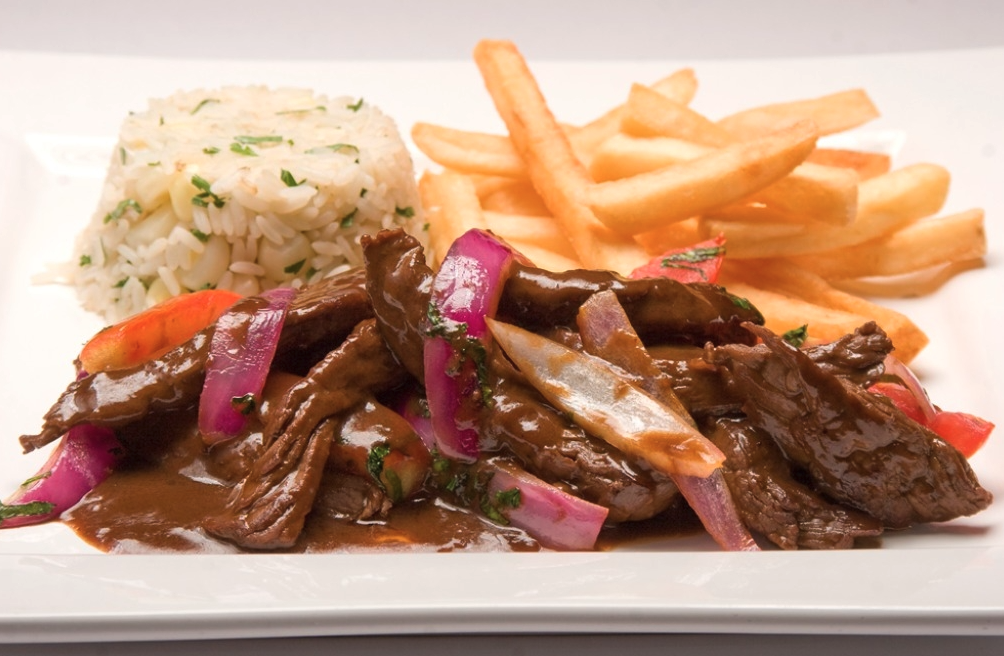 lomo saltado